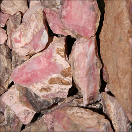 Afbeelding van Andes Opaal, Roze,  ruw en slijpbaar materiaal uit Peru.